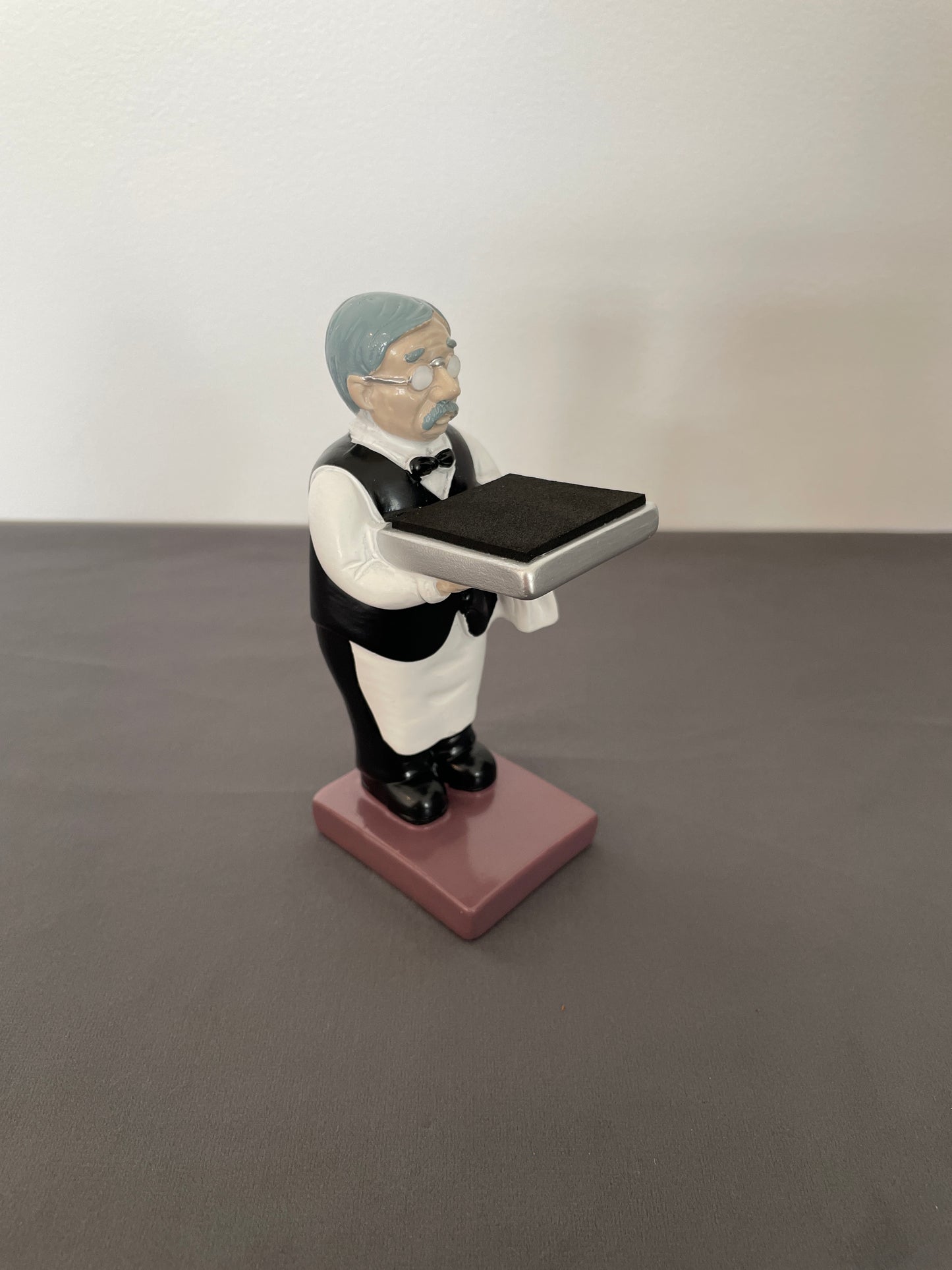 Butler Resin Watch Stand