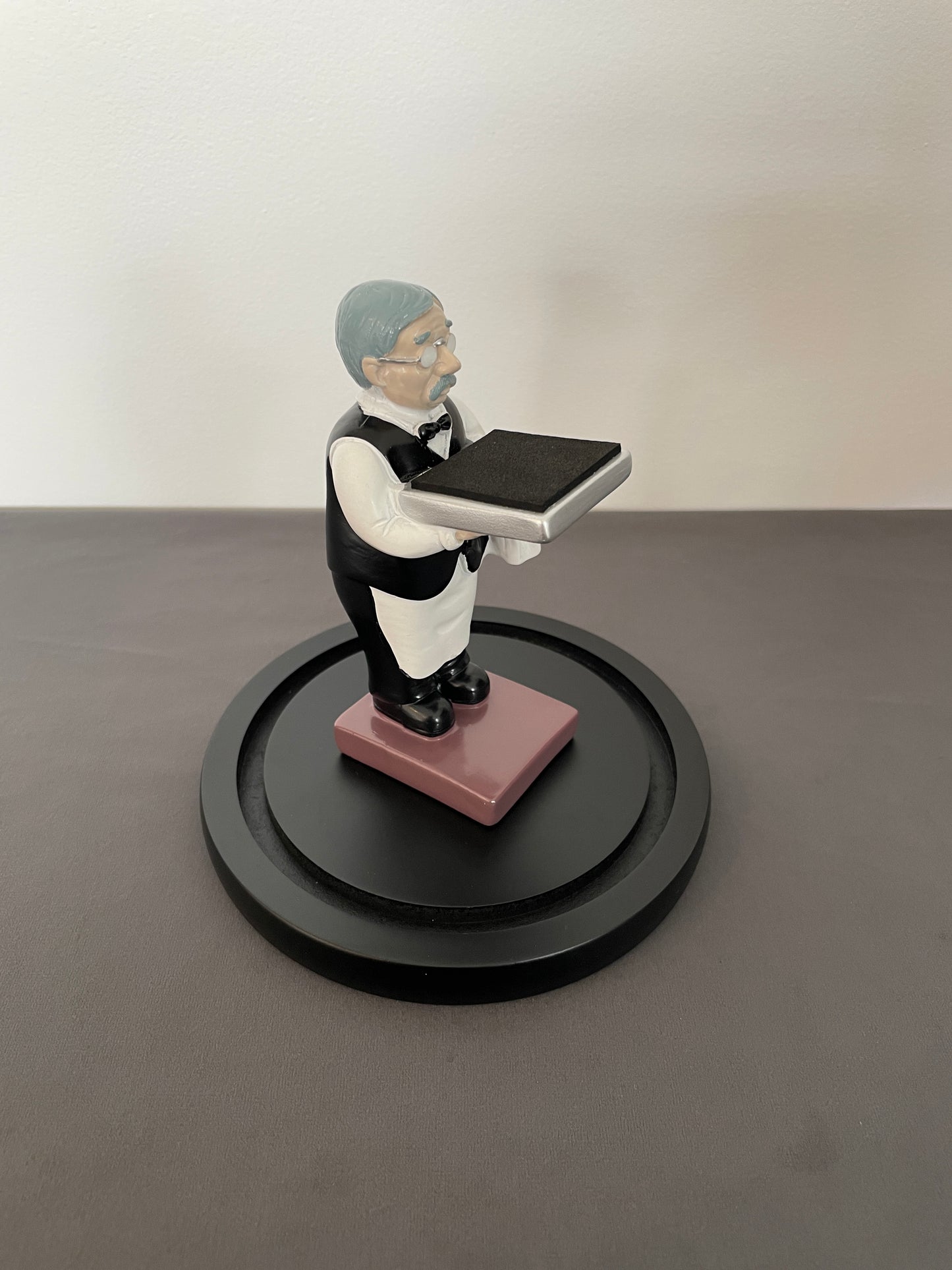 Butler Resin Watch Stand