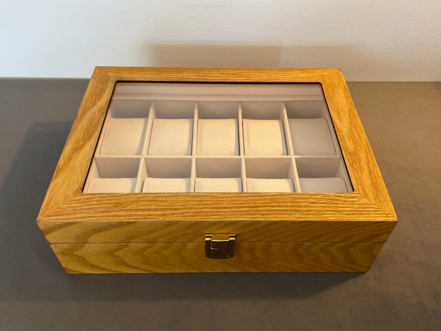 Wooden Watch Display Case 10 Slot