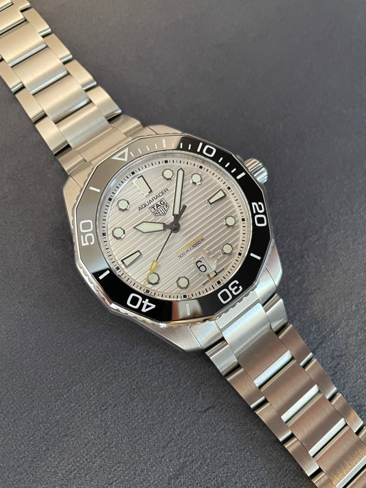 Tag Heuer Aquaracer Professional 300